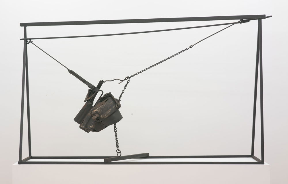 <em>Chaino</em>, 1964. Welded steel and chains, dimensions 62 × 102 × 26 inches.